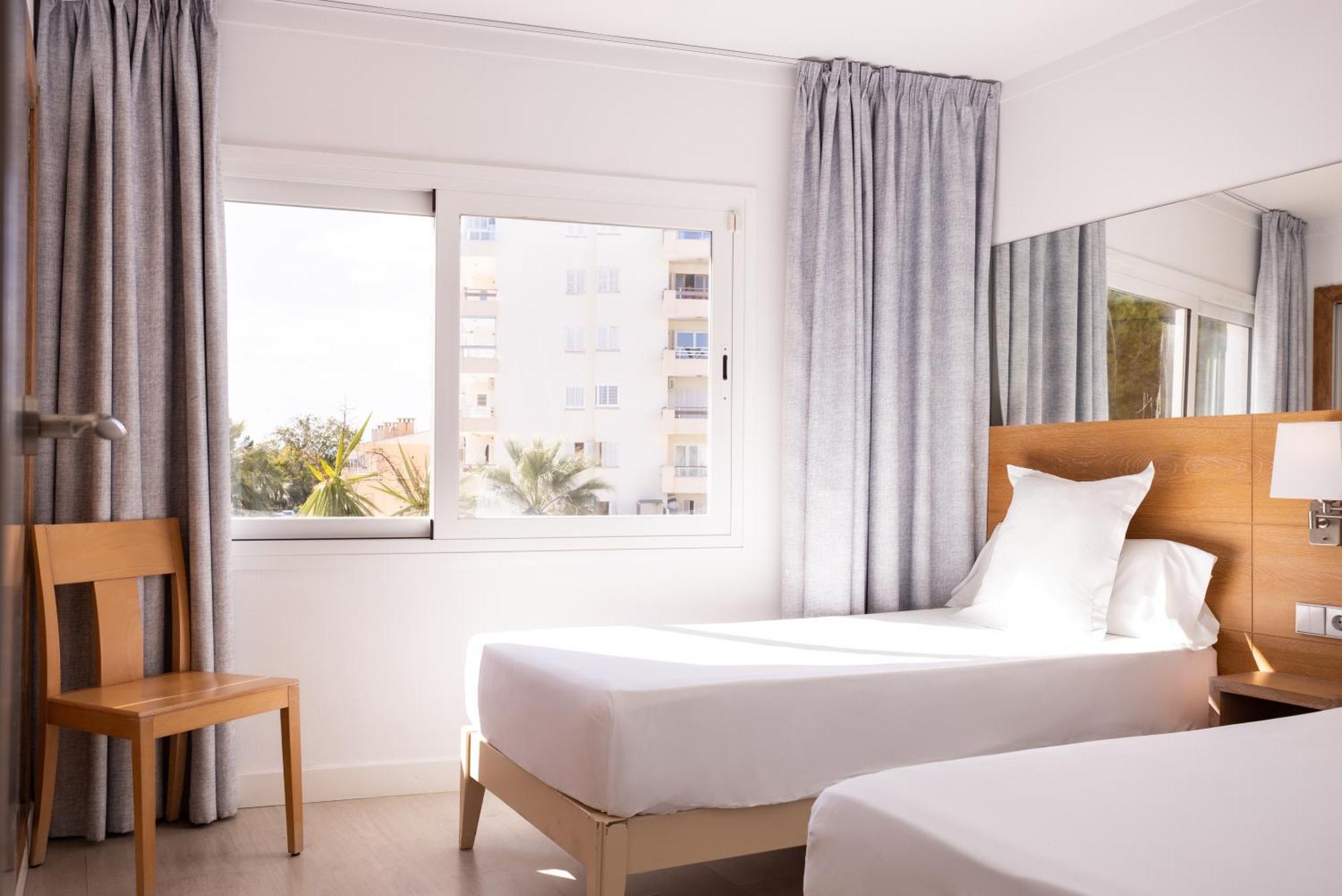 Aparthotel Ses Fotges Playa de Muro  Esterno foto